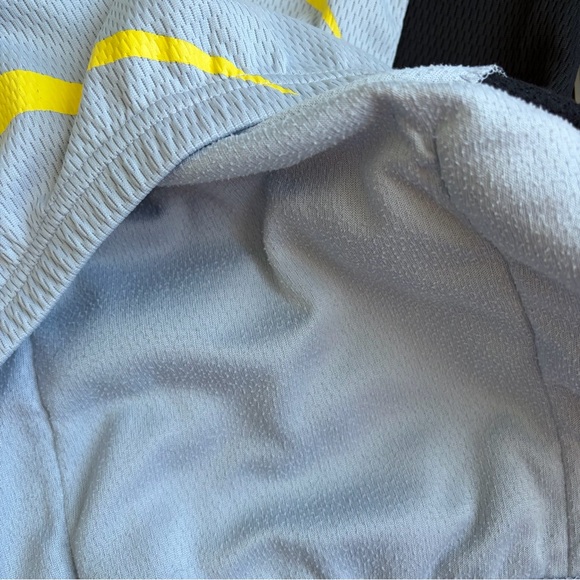 Crane bicycle shirt, size small - Picture 7 of 13